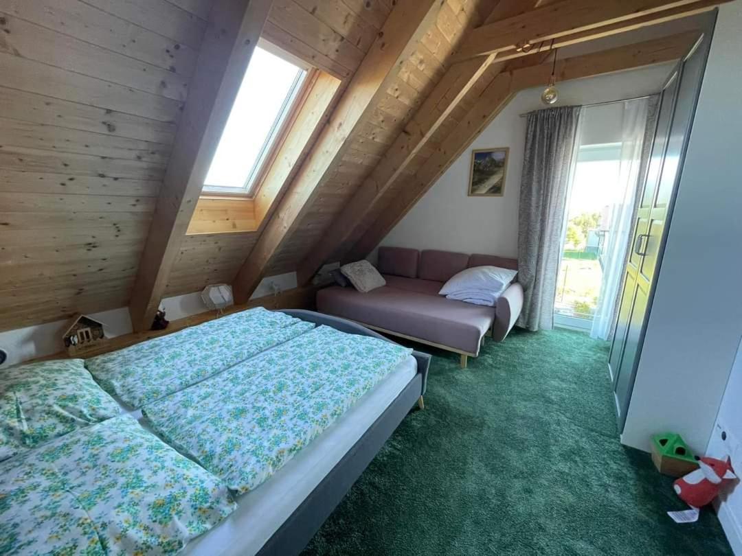 Vila Lesna House With A Garden 2 Minutes From The Center Of The Tatras Nová Lesná Kültér fotó